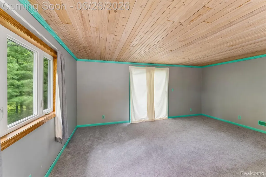 6630 Russell Drive Lake Township MI 48725