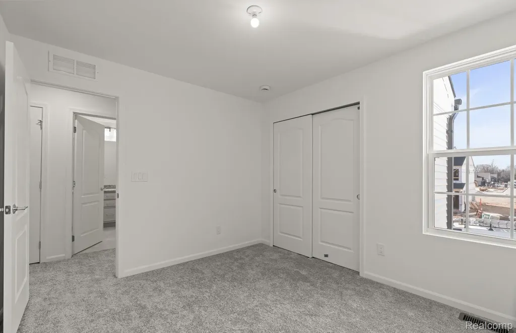 5684 Corgi Drive Pittsfield Charter Township MI 48108