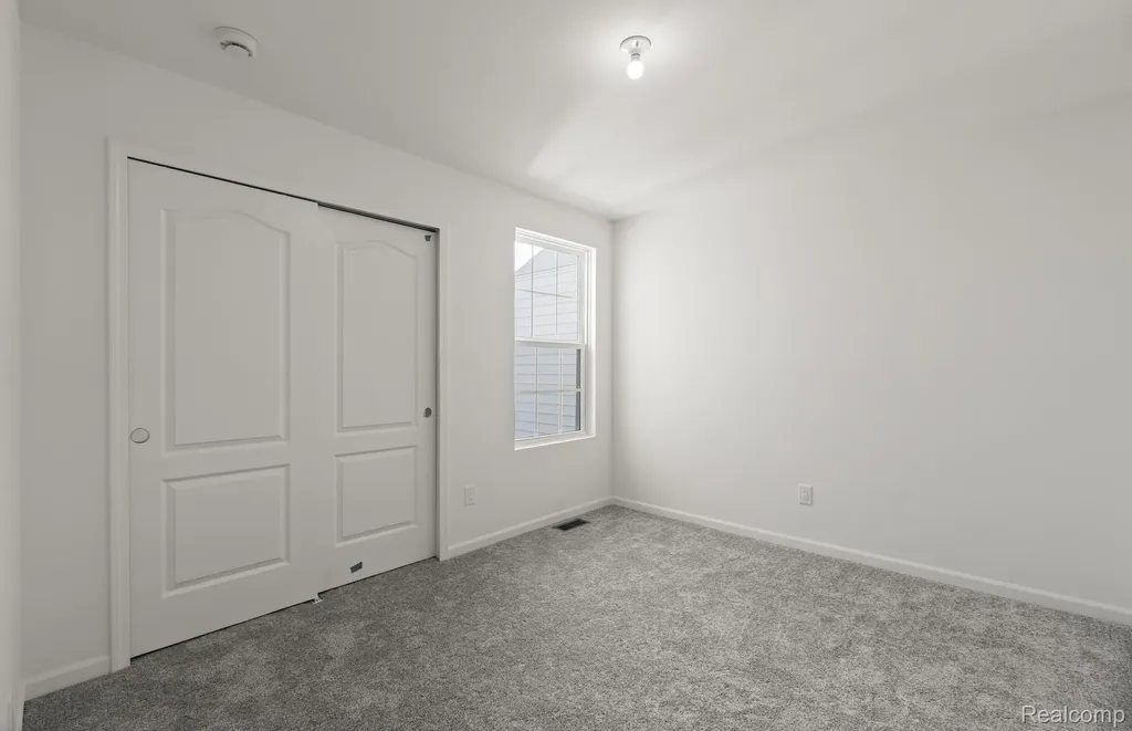 5684 Corgi Drive Pittsfield Charter Township MI 48108