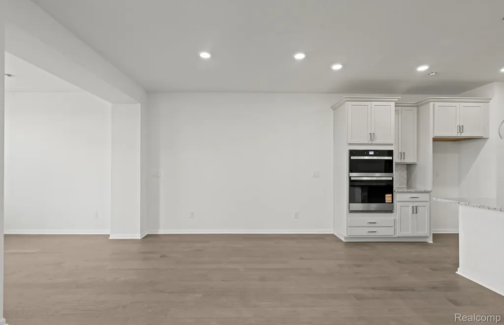 5684 Corgi Drive Pittsfield Charter Township MI 48108