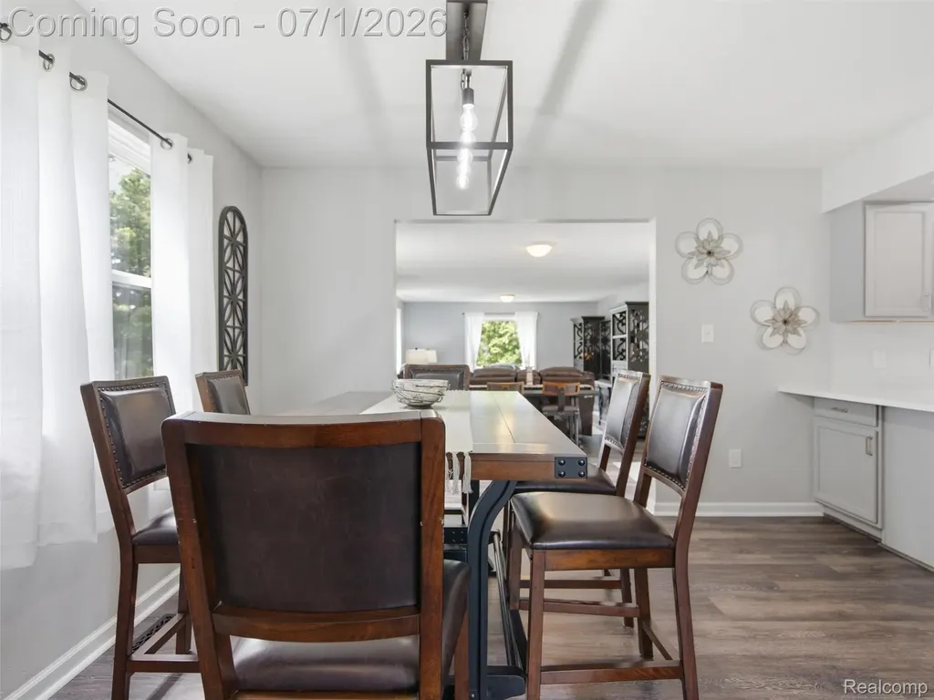 6195 Lake Forest Drive Grand Blanc Charter Township MI 48439