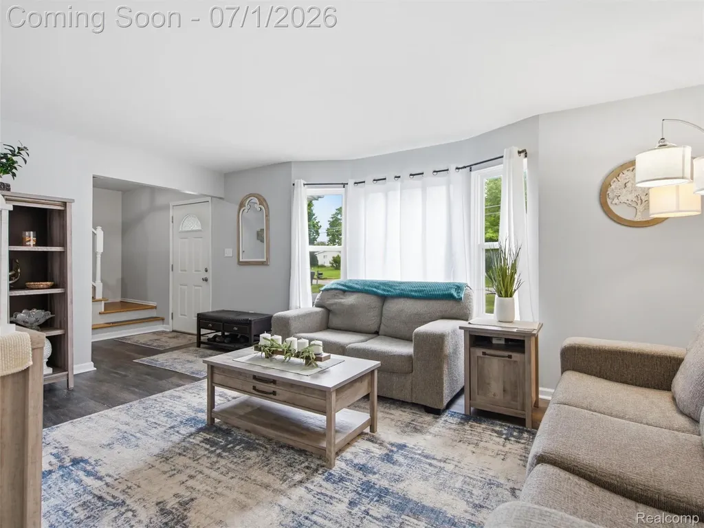 6195 Lake Forest Drive Grand Blanc Charter Township MI 48439