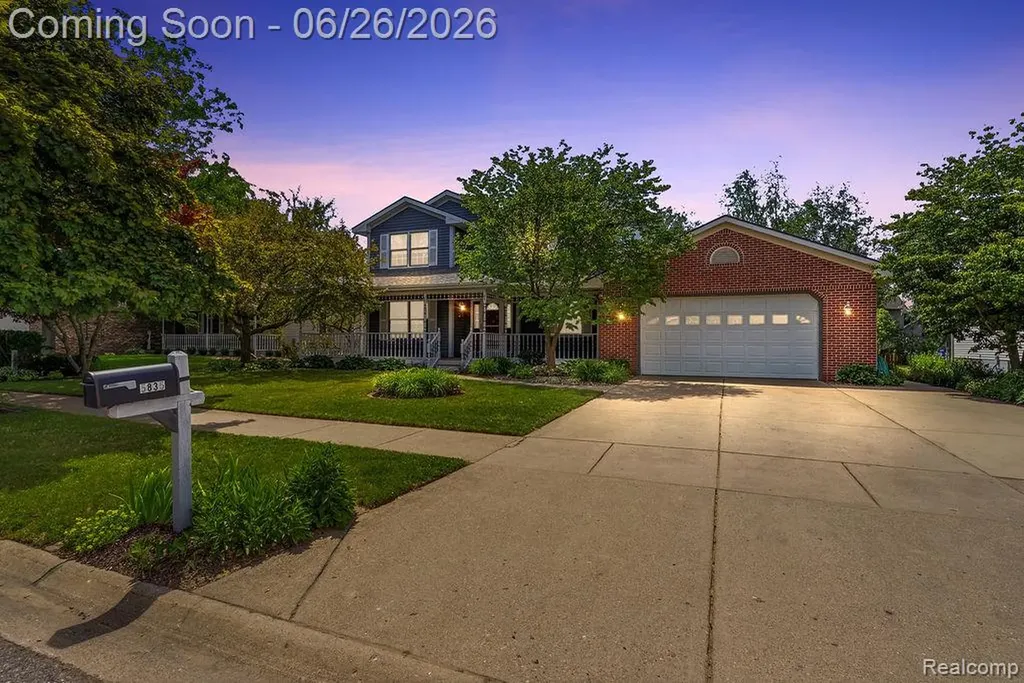 5835 Macmillan Way Delhi Charter Township MI 48911