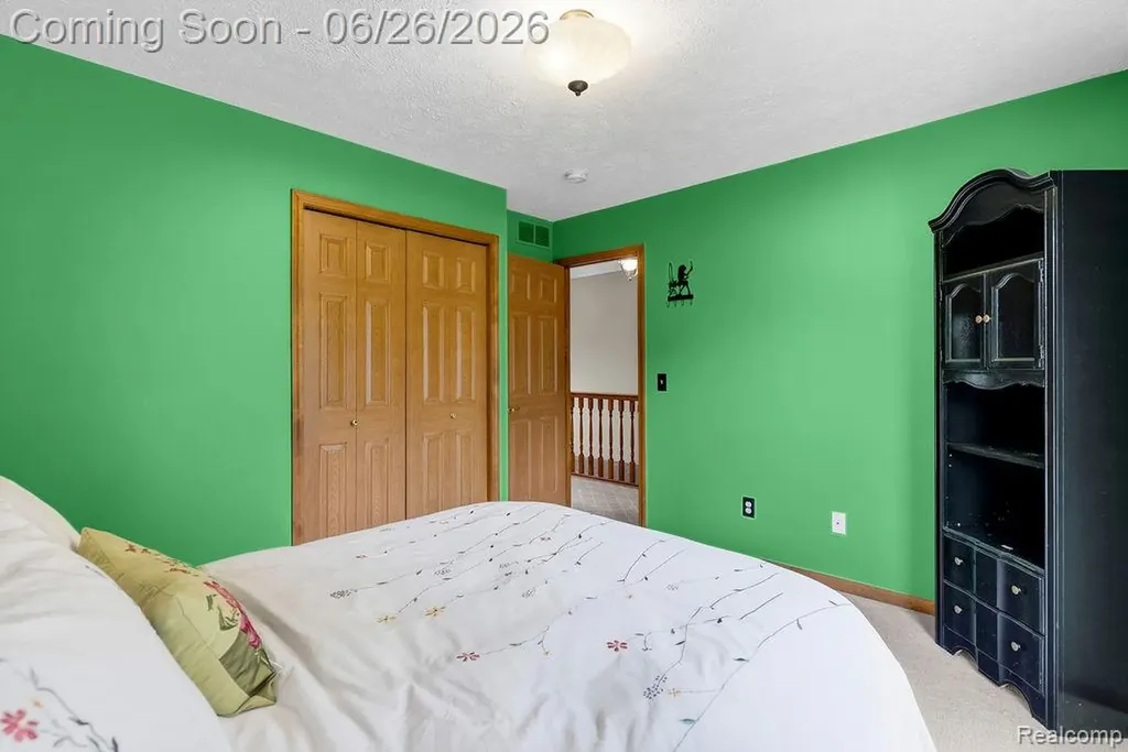 5835 Macmillan Way Delhi Charter Township MI 48911