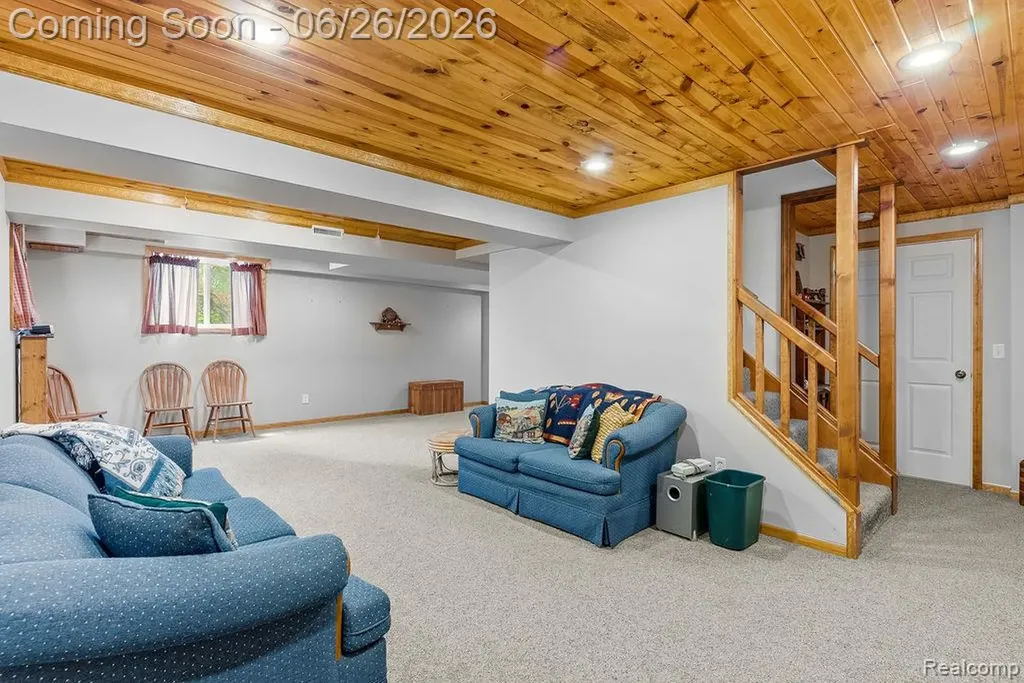 5835 Macmillan Way Delhi Charter Township MI 48911