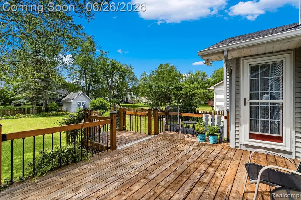 5835 Macmillan Way Delhi Charter Township MI 48911