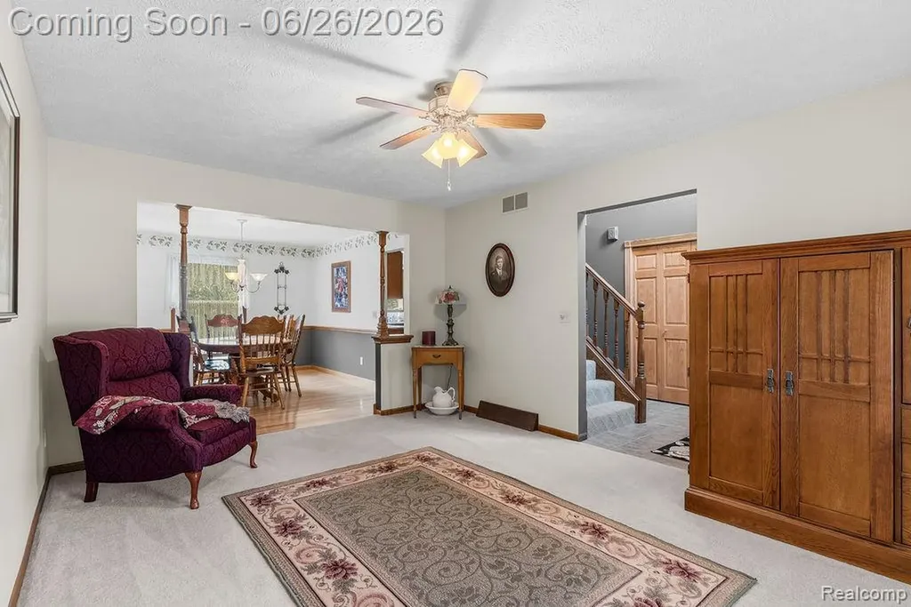 5835 Macmillan Way Delhi Charter Township MI 48911