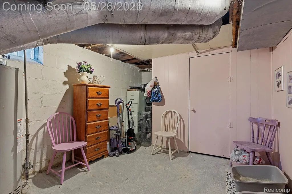 853 Wordsworth Street Ferndale City MI 48220
