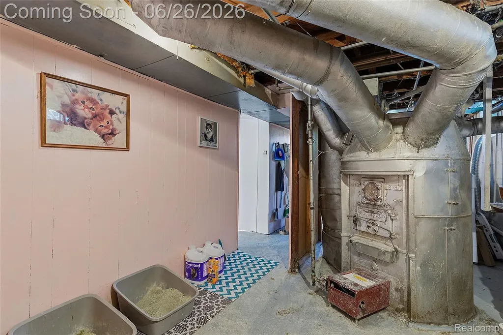 853 Wordsworth Street Ferndale City MI 48220