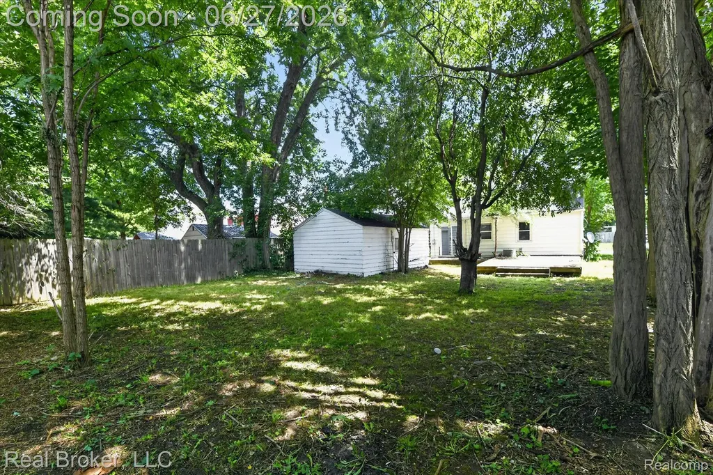 602 S Meade Street Flint City MI 48503