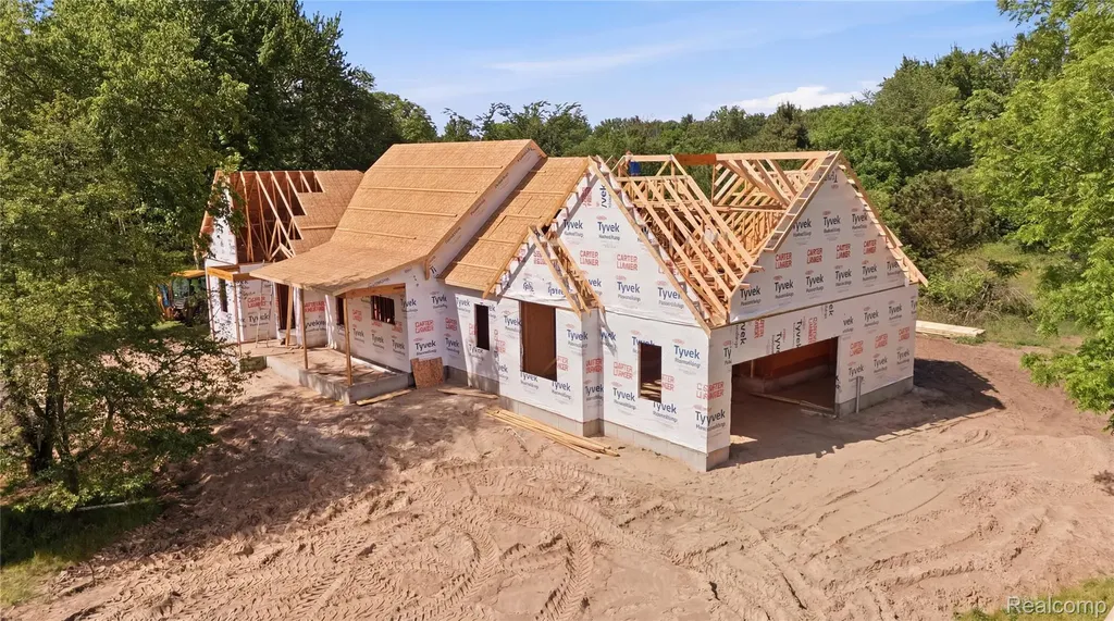 3855 Conifer Court Burtchville Township MI 48059