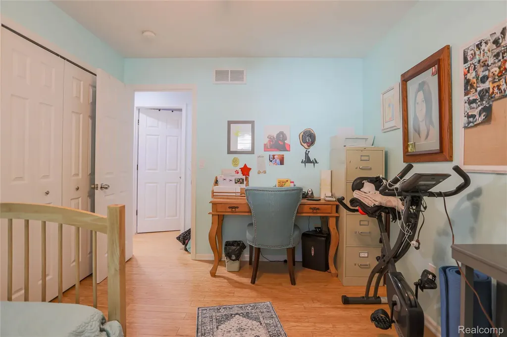 39567 Macomber Street Harrison Charter Township MI 48045