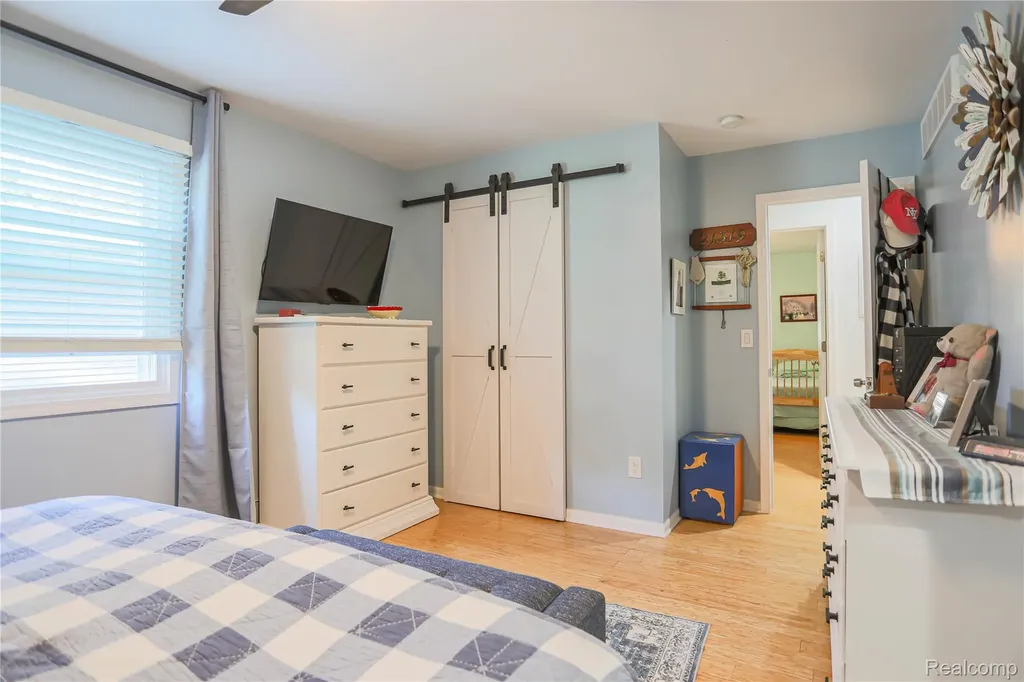 39567 Macomber Street Harrison Charter Township MI 48045