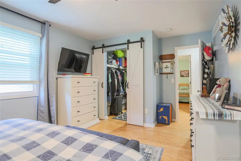 39567 Macomber Street Harrison Charter Township MI 48045