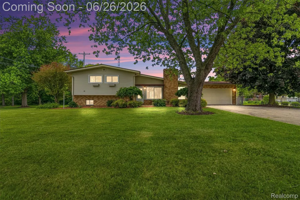 5120 Hillcrest Circle Genesee Charter Township MI 48506