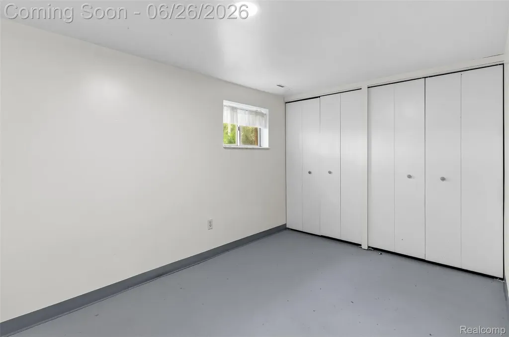 5120 Hillcrest Circle Genesee Charter Township MI 48506