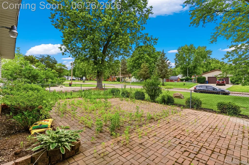 5120 Hillcrest Circle Genesee Charter Township MI 48506