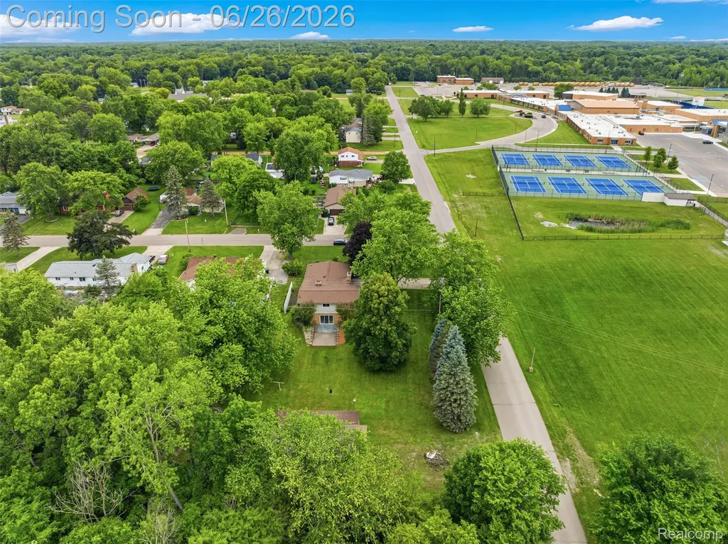 5120 Hillcrest Circle Genesee Charter Township MI 48506