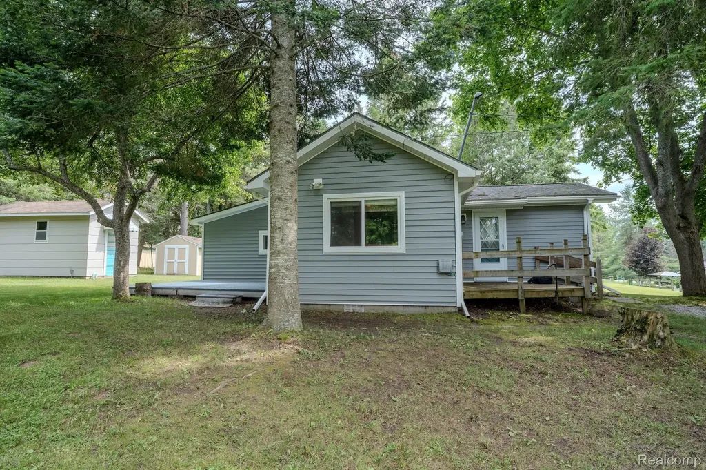 4350 N Shrew Road Alcona Township MI 48742