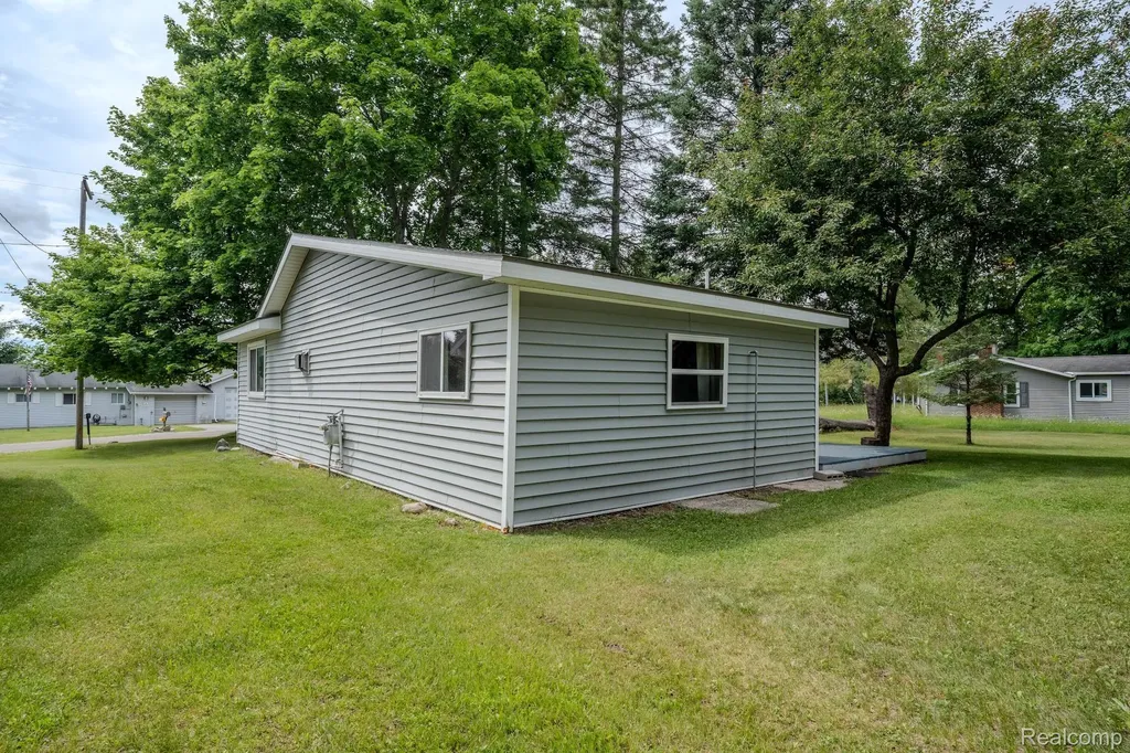 4350 N Shrew Road Alcona Township MI 48742