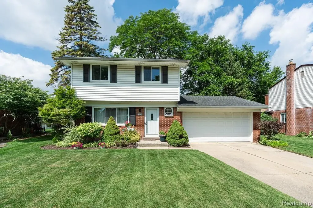11678 Monsbrook Court Sterling Heights City MI 48312