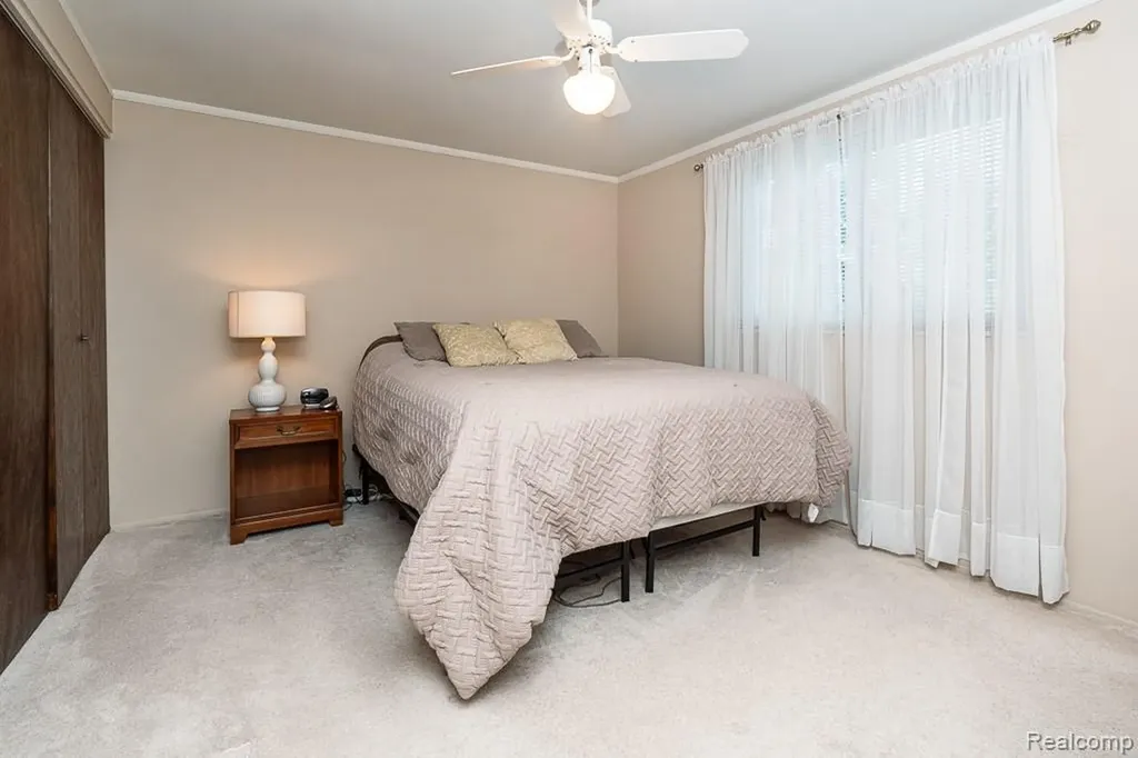 11678 Monsbrook Court Sterling Heights City MI 48312