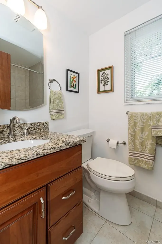 11678 Monsbrook Court Sterling Heights City MI 48312
