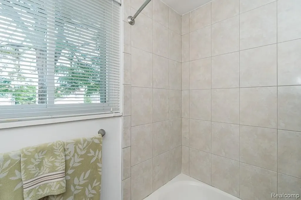 11678 Monsbrook Court Sterling Heights City MI 48312