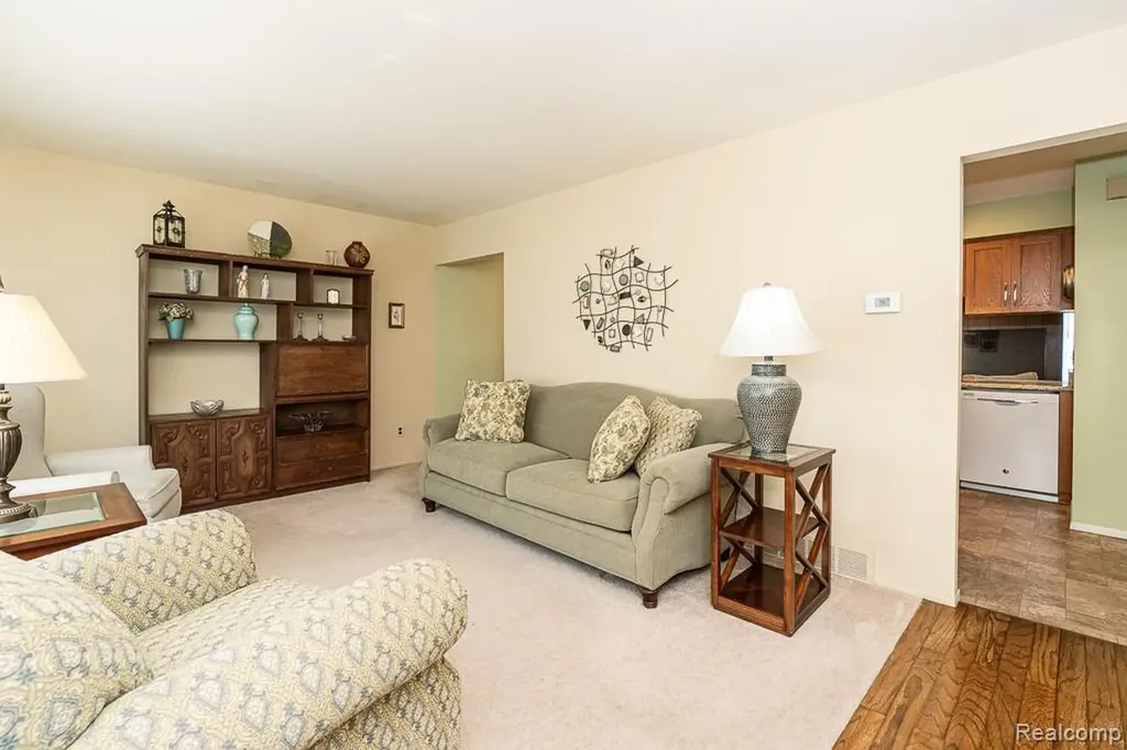 11678 Monsbrook Court Sterling Heights City MI 48312