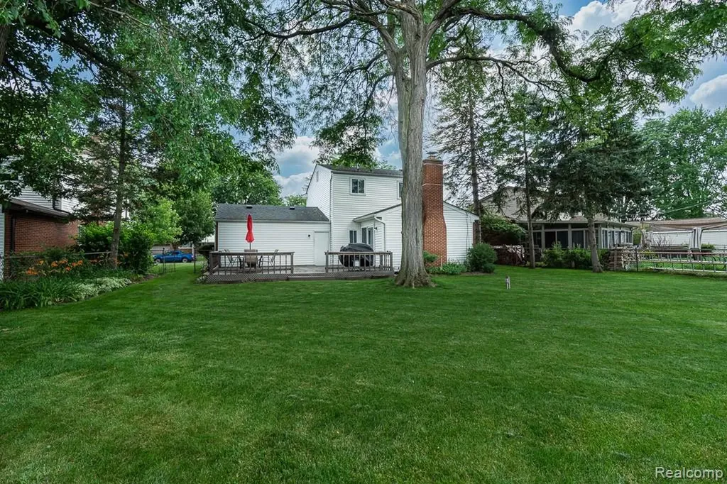 11678 Monsbrook Court Sterling Heights City MI 48312