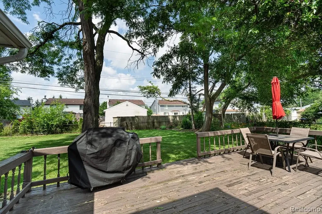11678 Monsbrook Court Sterling Heights City MI 48312