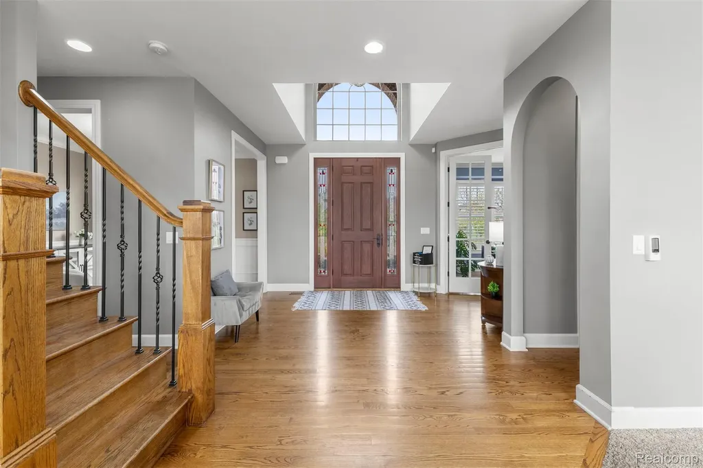 8439 Boulder Shores Drive Green Oak Township MI 48178