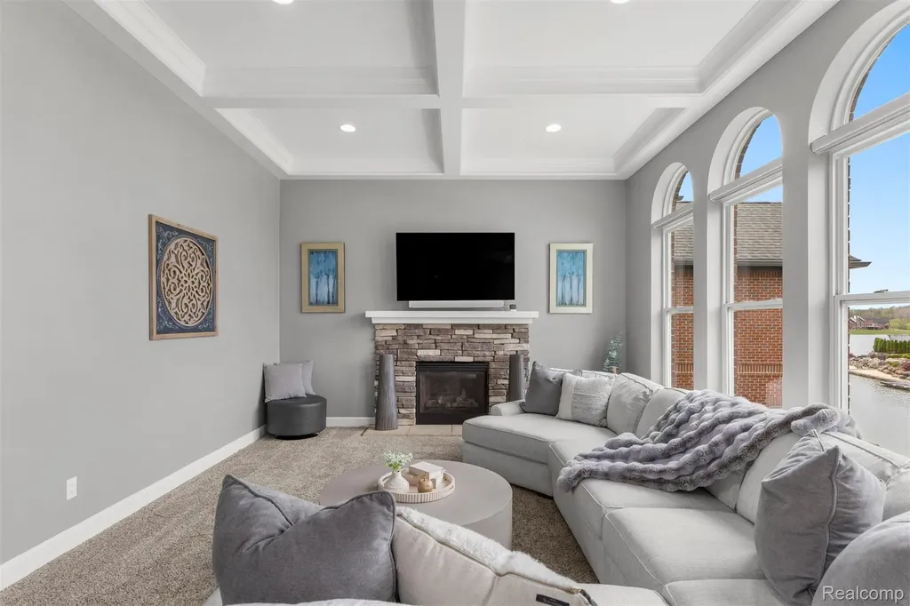 8439 Boulder Shores Drive Green Oak Township MI 48178