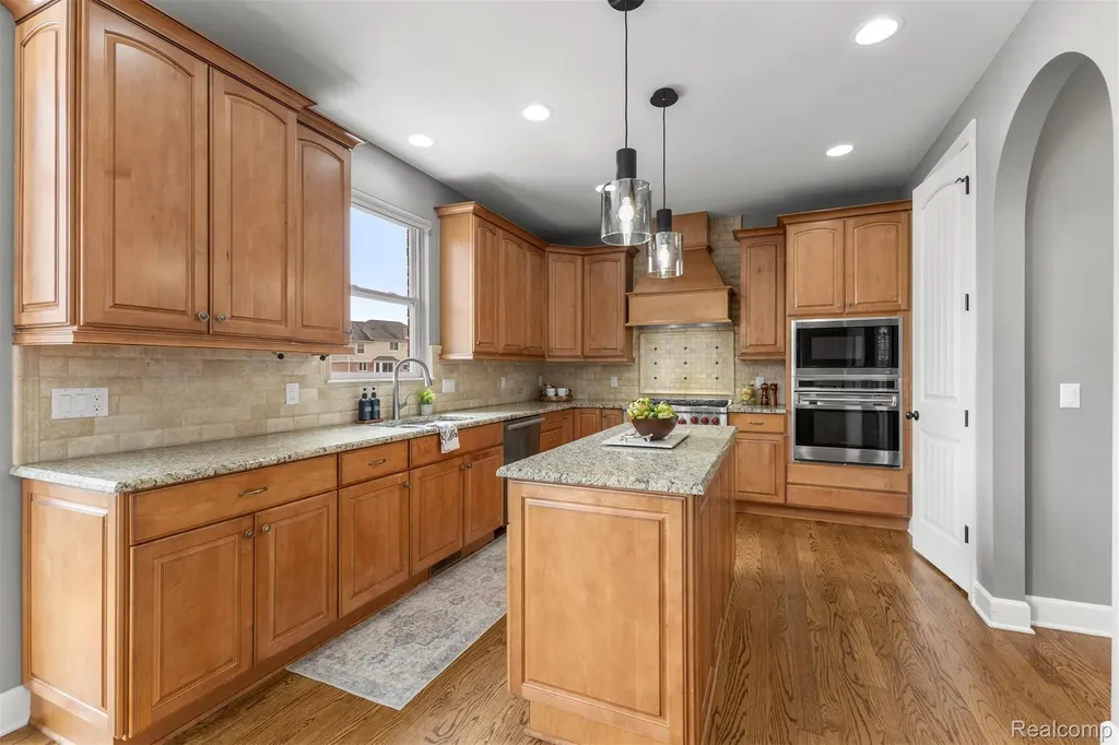8439 Boulder Shores Drive Green Oak Township MI 48178