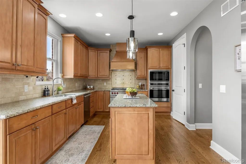 8439 Boulder Shores Drive Green Oak Township MI 48178