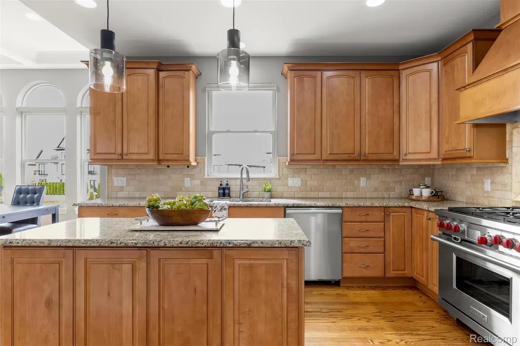 8439 Boulder Shores Drive Green Oak Township MI 48178