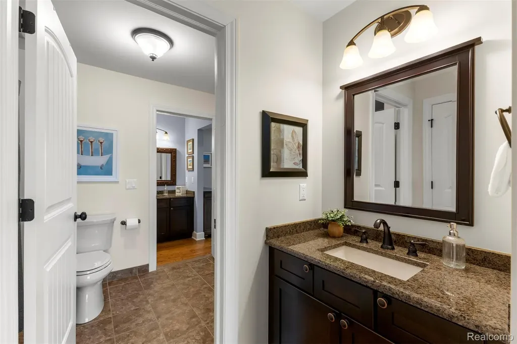 8439 Boulder Shores Drive Green Oak Township MI 48178