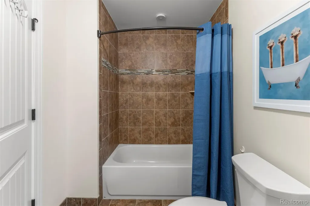 8439 Boulder Shores Drive Green Oak Township MI 48178