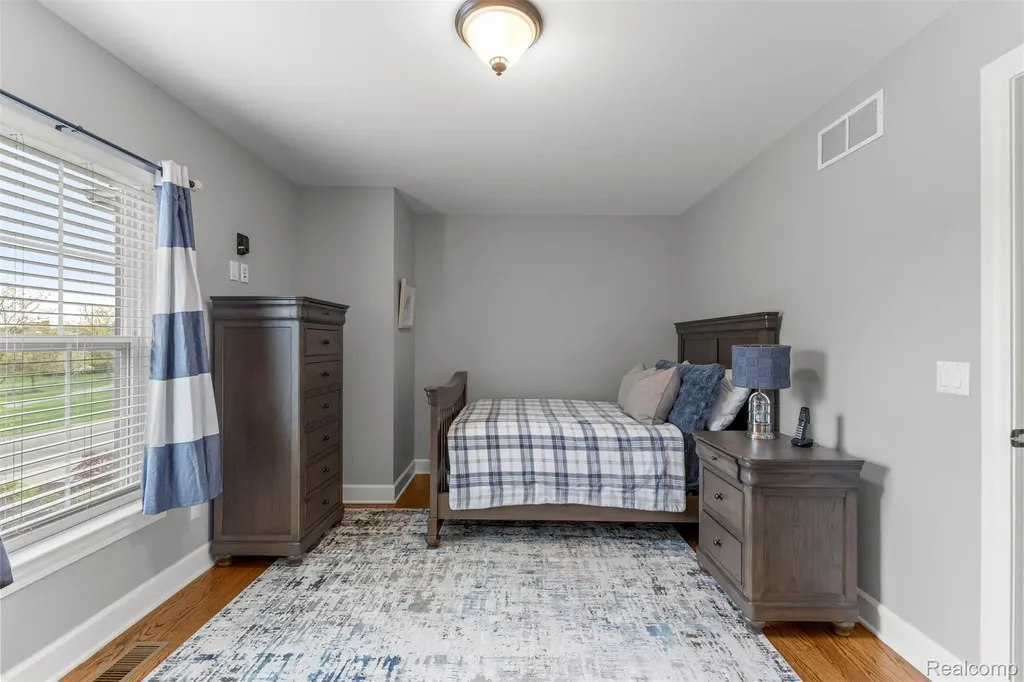 8439 Boulder Shores Drive Green Oak Township MI 48178