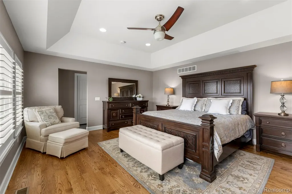 8439 Boulder Shores Drive Green Oak Township MI 48178