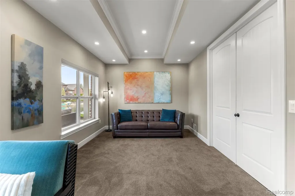 8439 Boulder Shores Drive Green Oak Township MI 48178