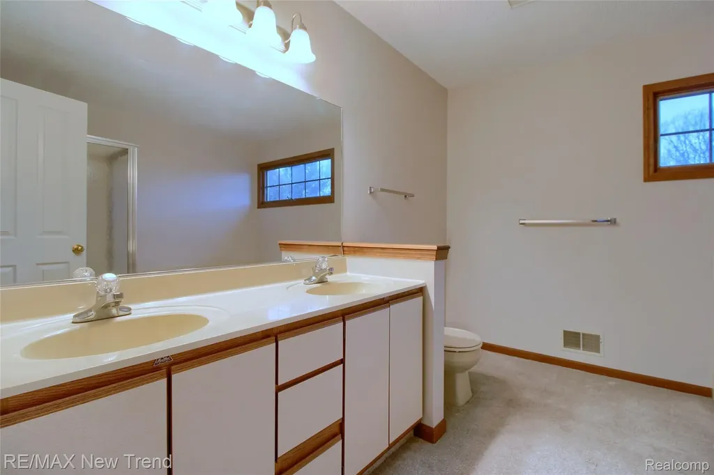 7252 Steeplechase Drive Pittsfield Charter Township MI 48176