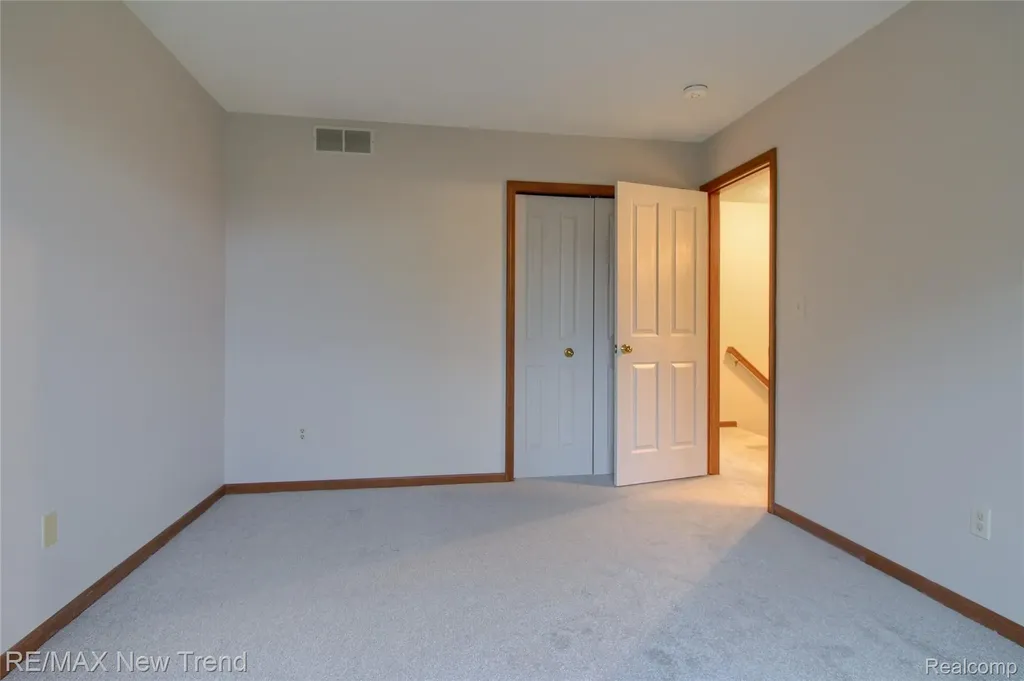 7252 Steeplechase Drive Pittsfield Charter Township MI 48176