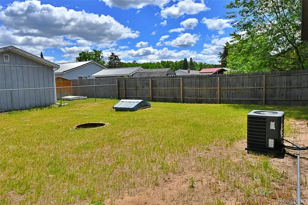 1104 Tanglewood Drive Richfield Township MI 48656