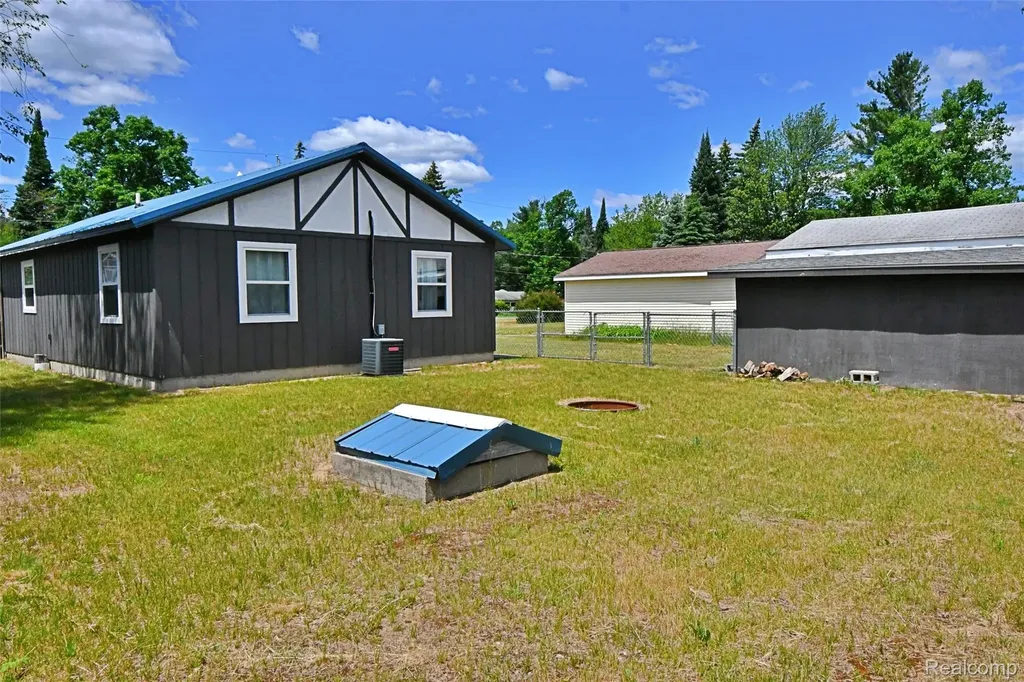 1104 Tanglewood Drive Richfield Township MI 48656
