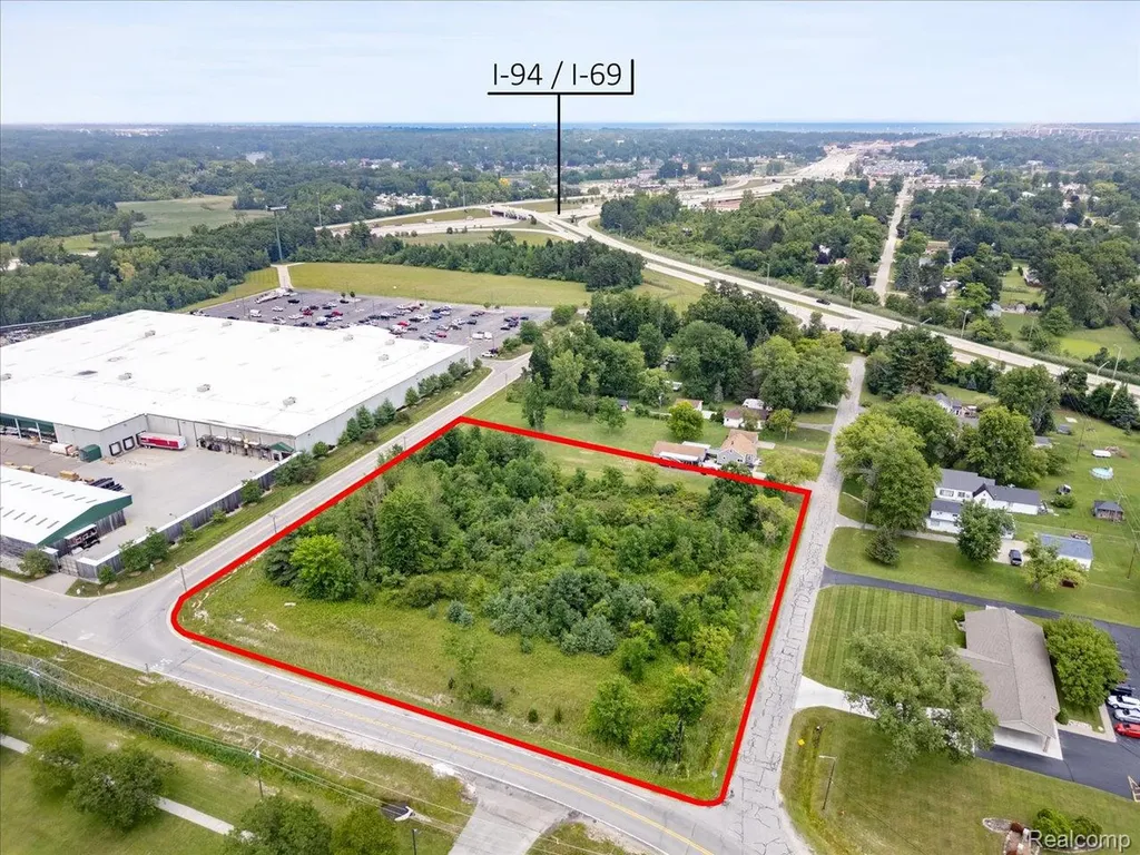 0000 Yeager Port Huron Charter Township MI 48060
