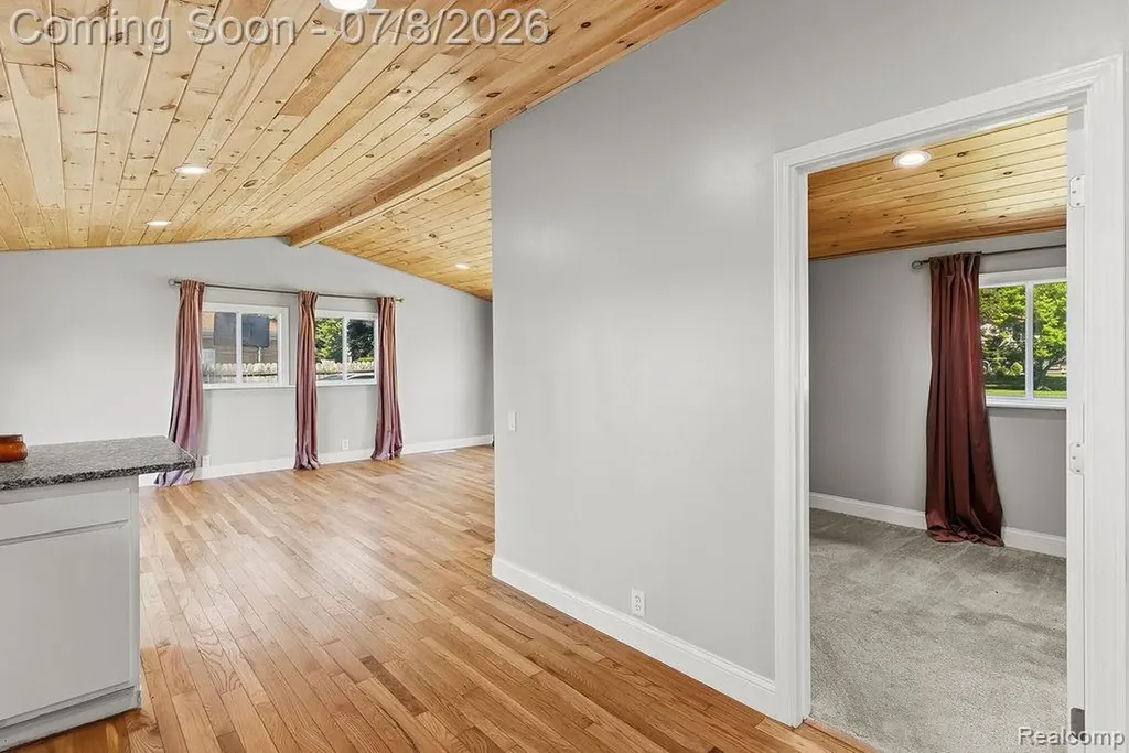 5698 Mcgrandy Road Bridgeport Charter Township MI 48722