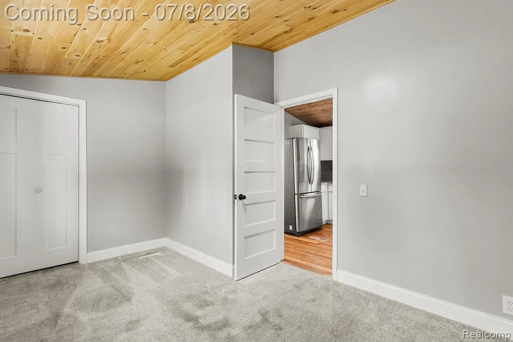 5698 Mcgrandy Road Bridgeport Charter Township MI 48722