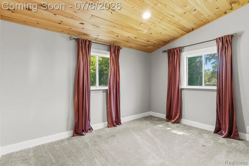 5698 Mcgrandy Road Bridgeport Charter Township MI 48722