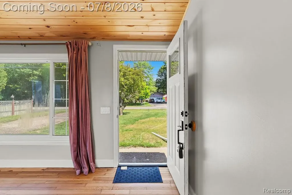 5698 Mcgrandy Road Bridgeport Charter Township MI 48722